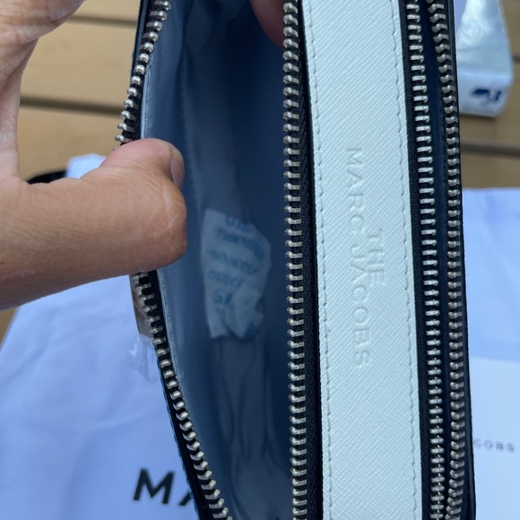 Marc Jacobs snapshot (peanut lucy) - Picture 9 of 16